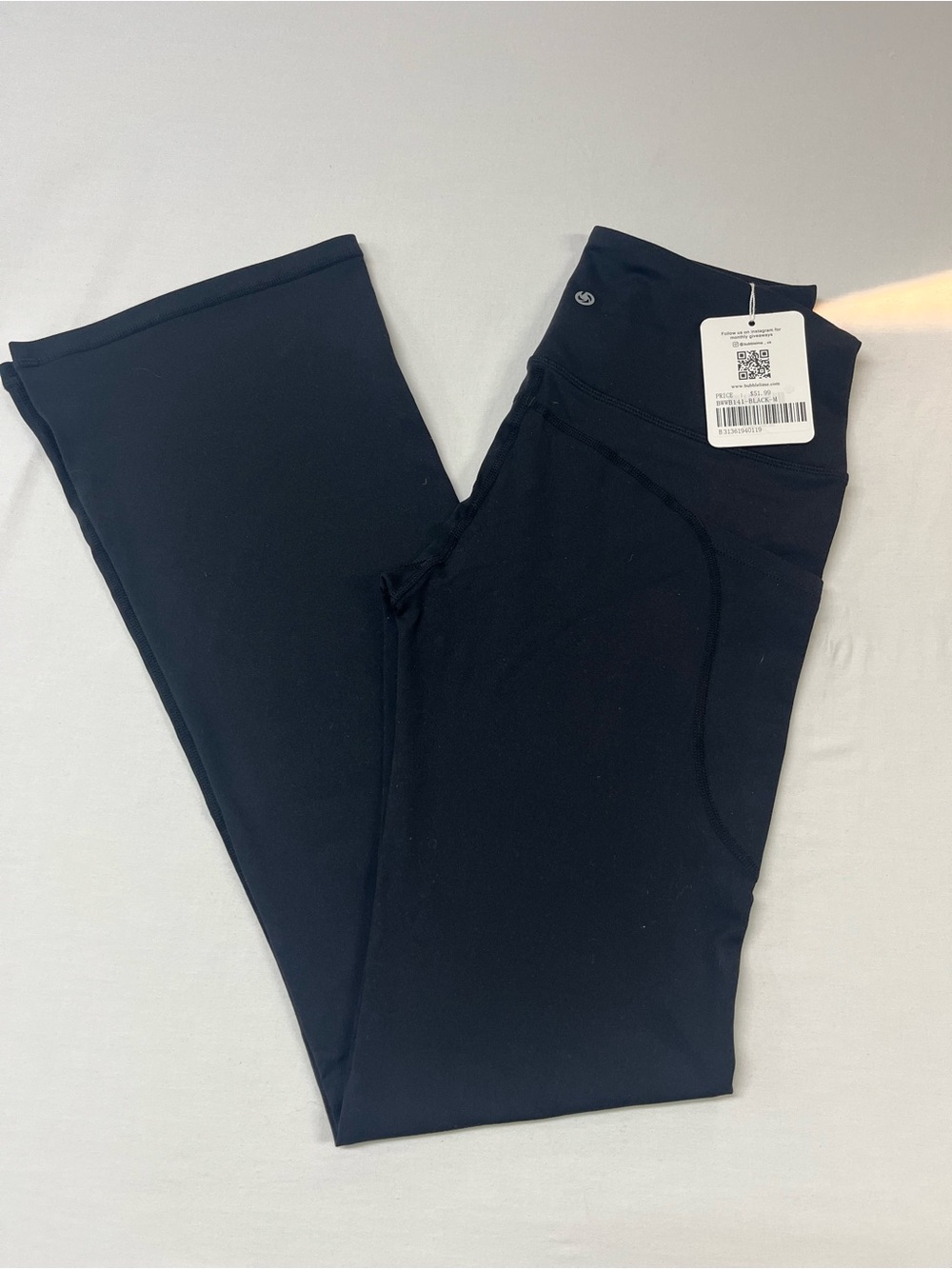 Women's Black Flare Leggings - Stretch High-Rise Comfort size M. 1101